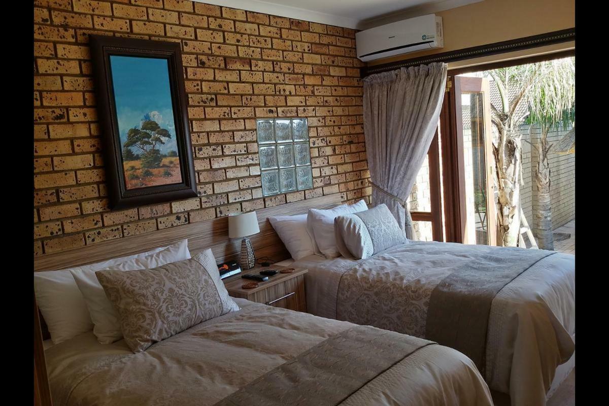 Twins Guest House Astoni Vanderbijlpark Εξωτερικό φωτογραφία